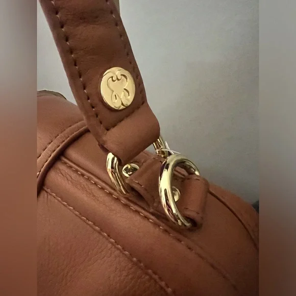 Emma Fox Satchel with Crossbody Strap - Picture 3 of 14